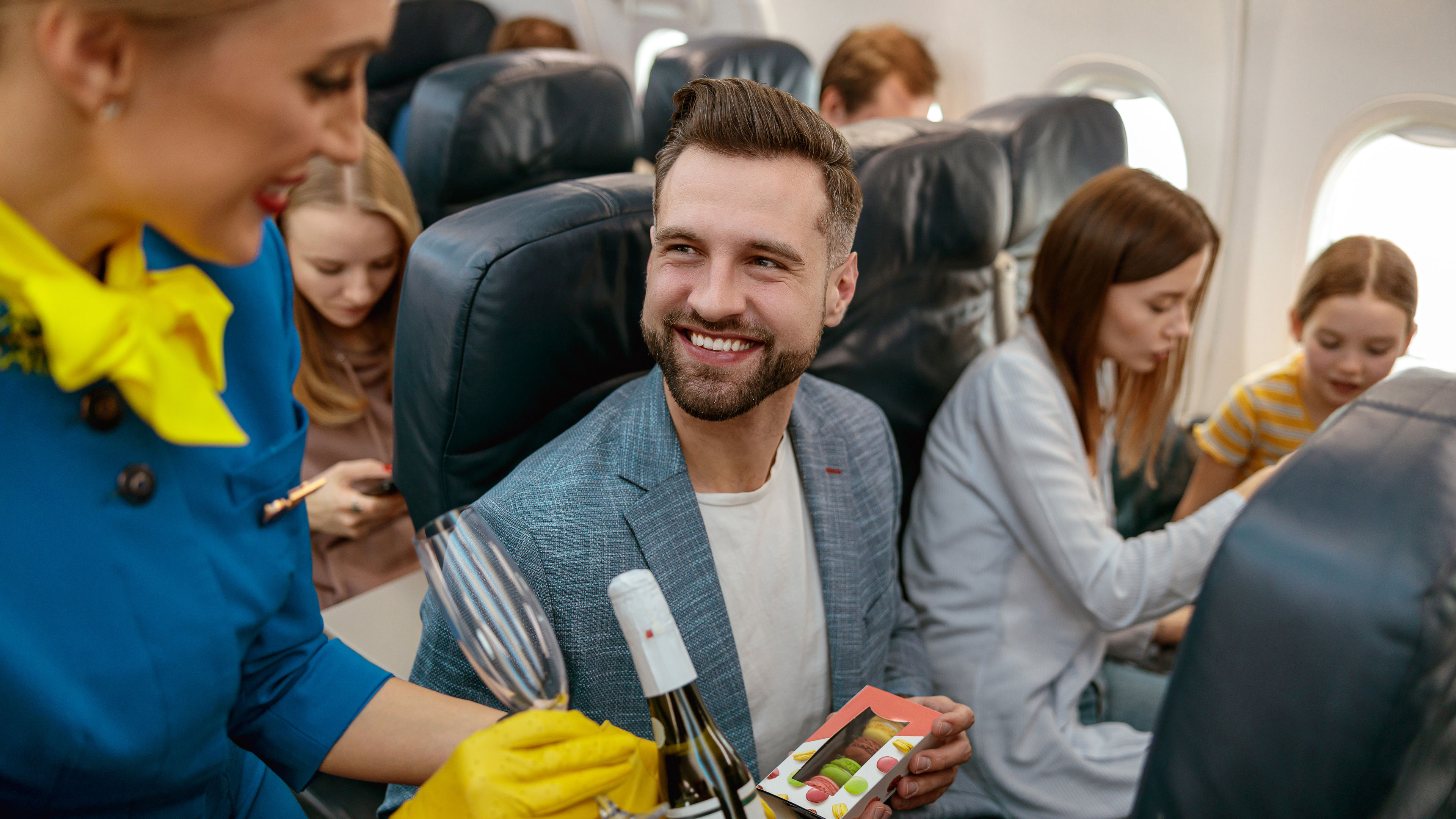 Cheerful bearded man with cookies