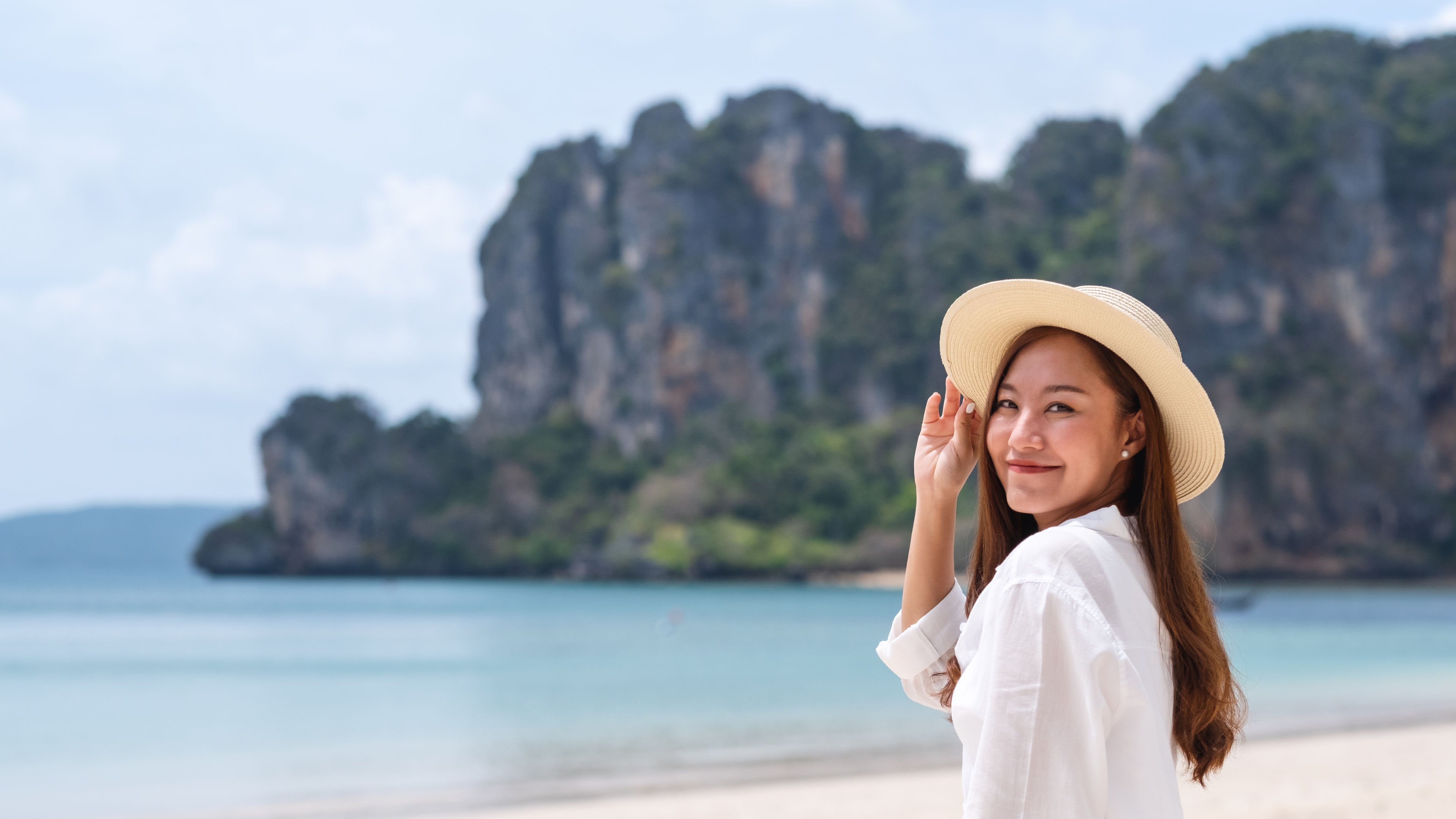 Image of an asian woman strolling 